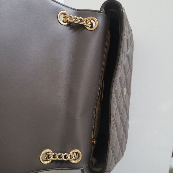 Tory Burch Quilted Shoulder Bag in Brown with Gold Chain - Picture 10 of 13